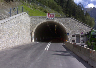 IZGRADNJA KAMENENOG PROČELJA